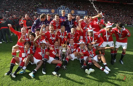 是充满了悬 是充满了悬